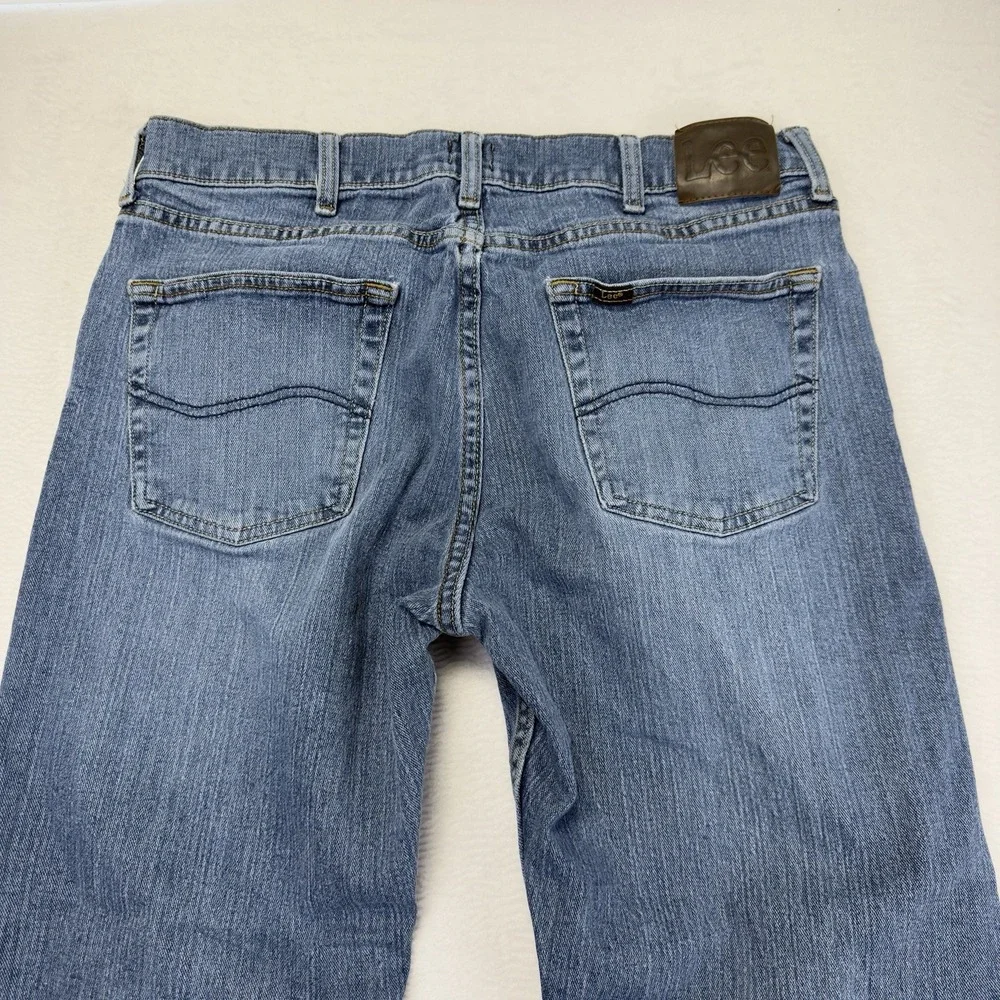 Lee Regular Fit Straight Leg Jeans Men's 36X29 (34x29 fit) Blue Distressed Denim